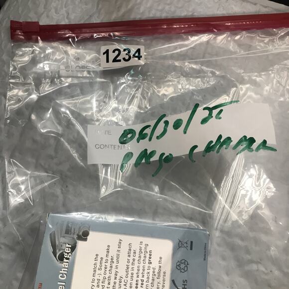 Progo Rapid Travel Charger 110-240V Open Box - Picture 8 of 8